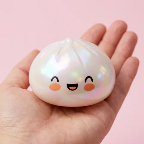 Dumpling Squishy Blanco Nube Único en la mano, tamaño real